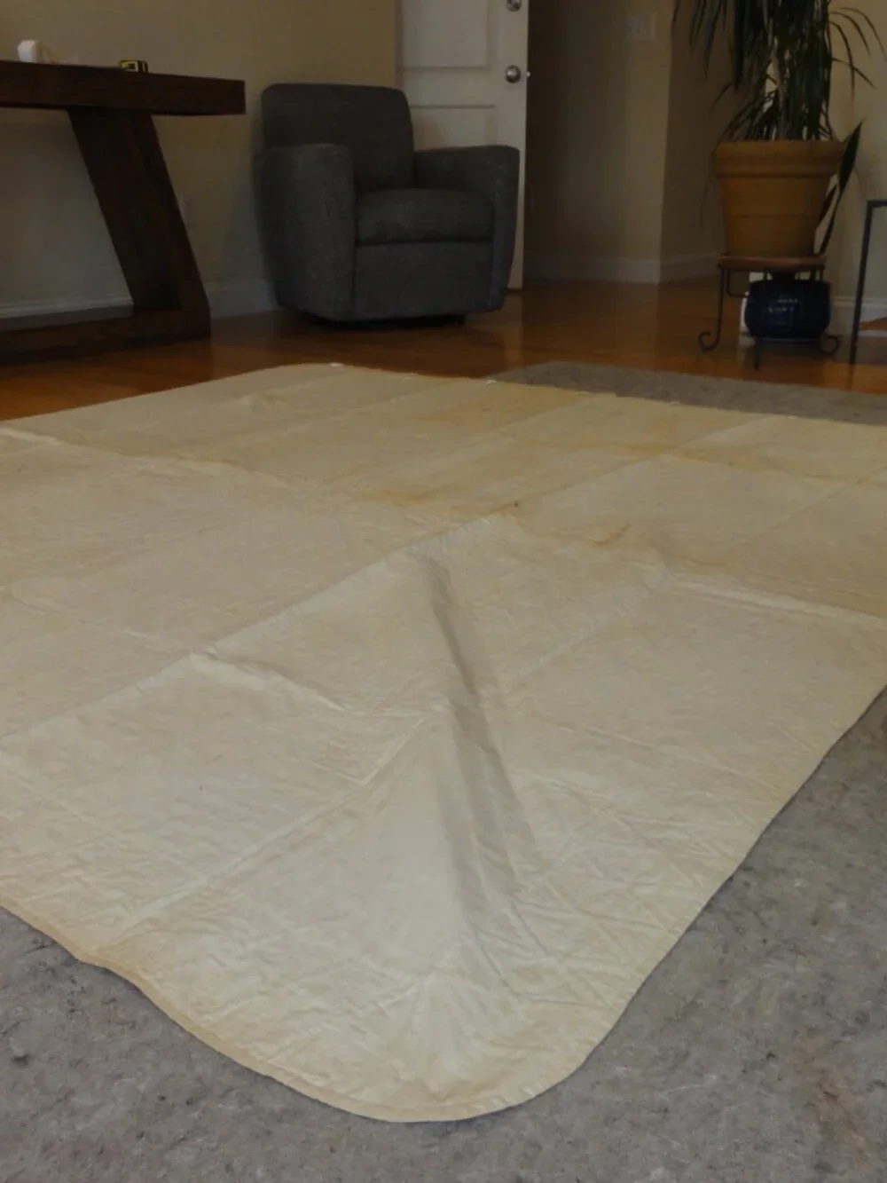 Vintage Red, White Patterned Quilt VERY GOOD CONDITION!